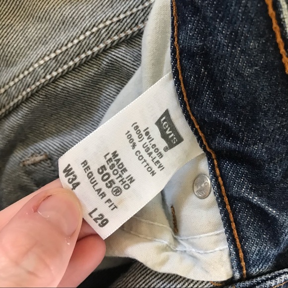 Vintage Levi’s 505 regular fit jeans - Picture 7 of 7